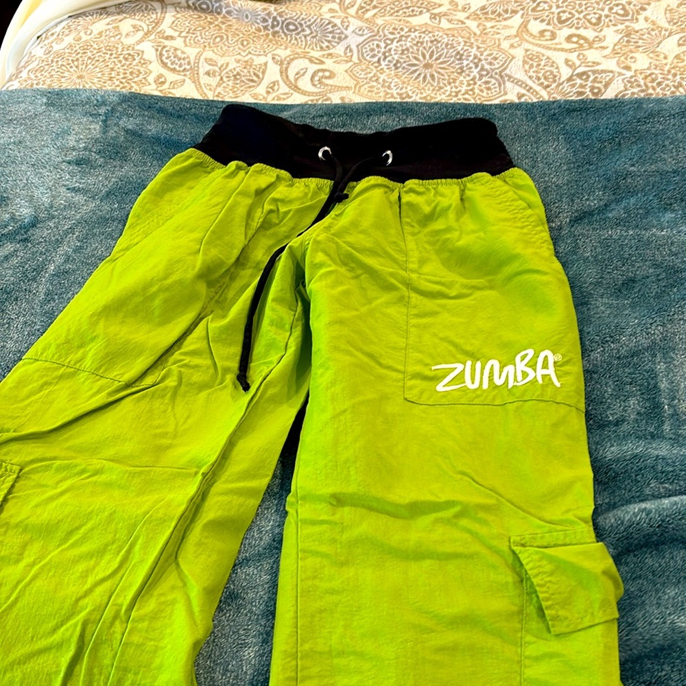 Vintage lime green Zumba cargo pants. Size L